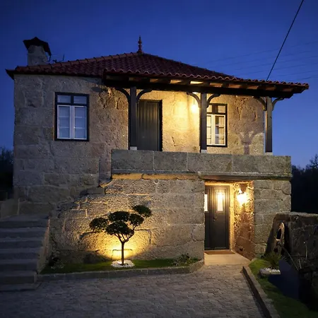 Refugio Dos Coviais Holiday home *