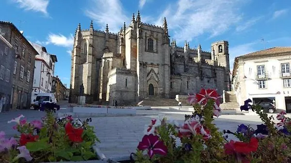 Refugio Dos Coviais Dom wakacyjny Guarda