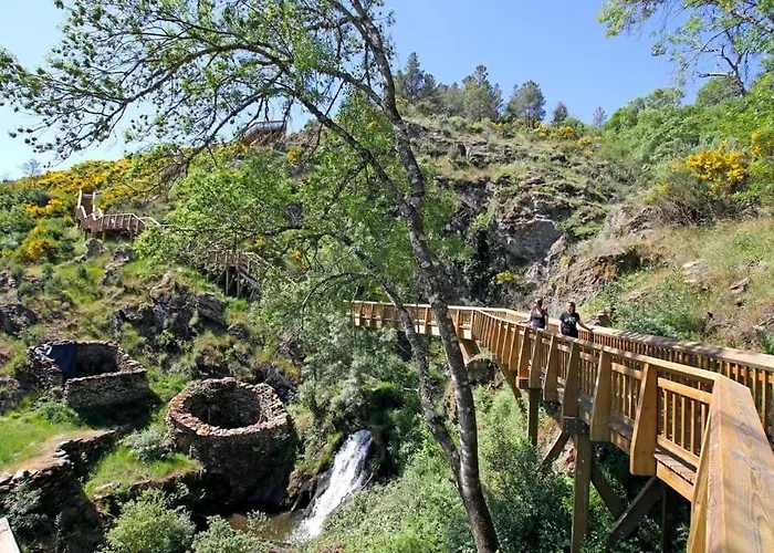 Refugio Dos Coviais * Guarda